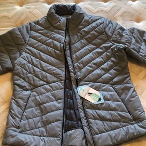 Nwt free country ultra fill jacket. Size large